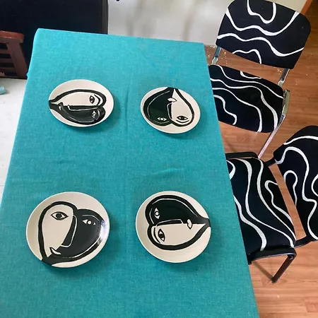 Апартаменты Artists Inn, Large 2 Bed Duplex Apartment, Parking