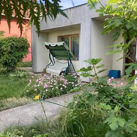 Artists Inn, Large 2 Bed Duplex Apartment, Parking Διαμέρισμα