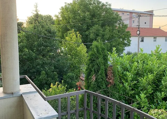 Artists Inn, Large 2 Bed Duplex Apartment, Parking Apartamento